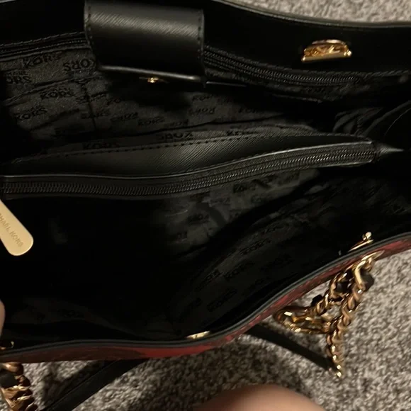 Have kids;) I use backpacks - Picture 2 of 2